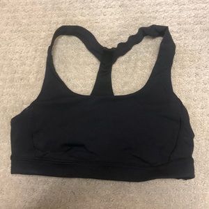 Lululemon black sports bra size 6